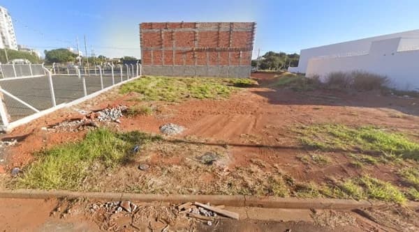 Terreno à venda no bairro Verde Umuarama em Uberlândia/MG