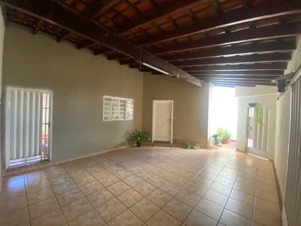 Casa à venda no bairro Pacaembu em Uberlândia/MG