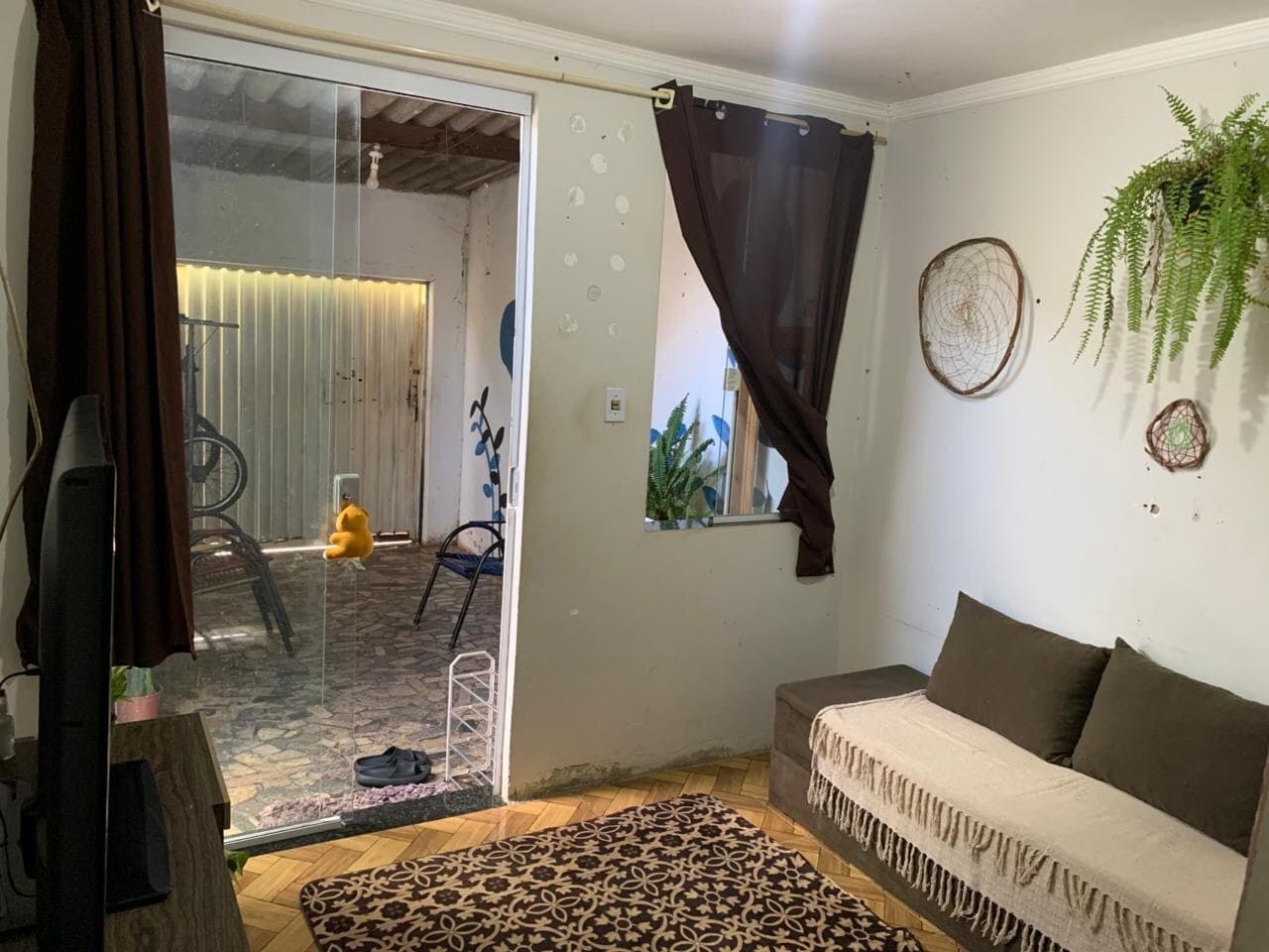 Casa à venda no bairro Luizote de Freitas em Uberlândia/MG