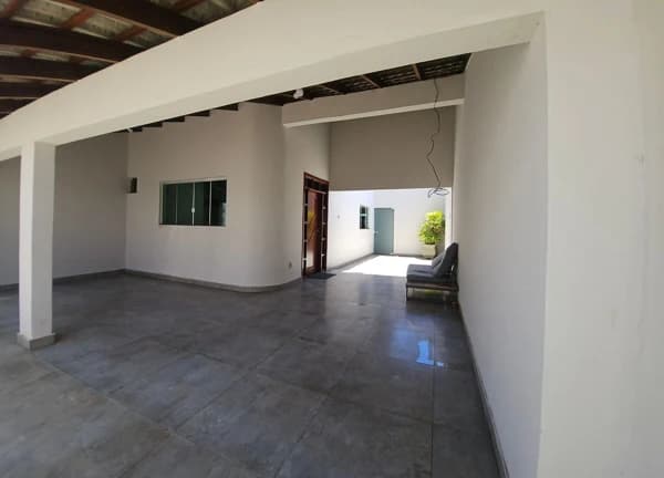 Casa à venda no bairro Cidade Jardim em Uberlândia/MG