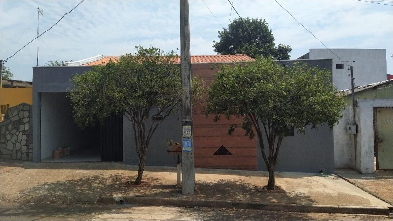 Casa à venda no bairro São Jorge em Uberlândia/MG