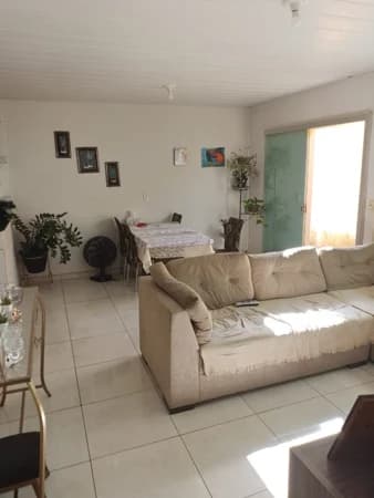 Casa à venda no bairro Marta Helena em Uberlândia/MG