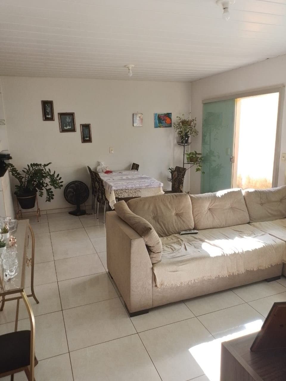 Casa à venda no bairro Marta Helena em Uberlândia/MG