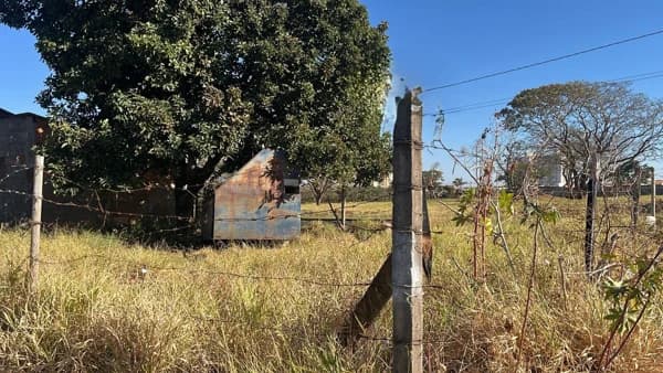 Terreno à venda no bairro Aclimação em Uberlândia/MG