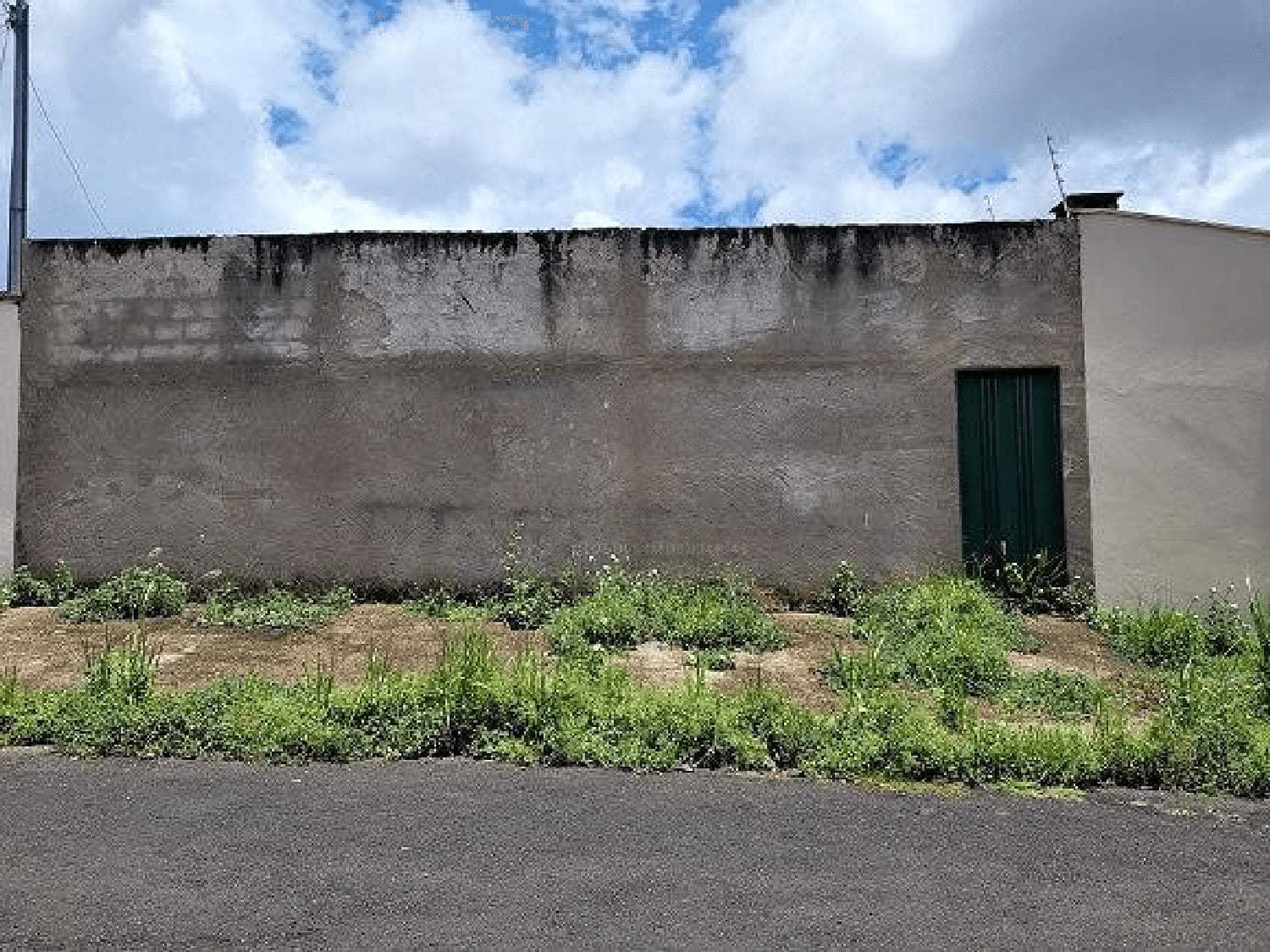 Terreno à venda no bairro Vigilato Pereira em Uberlândia/MG
