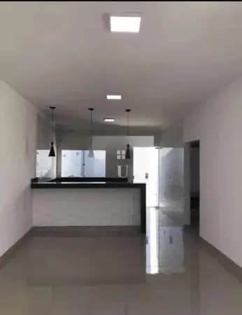 Casa à venda no bairro Jardim Canaã em Uberlândia/MG