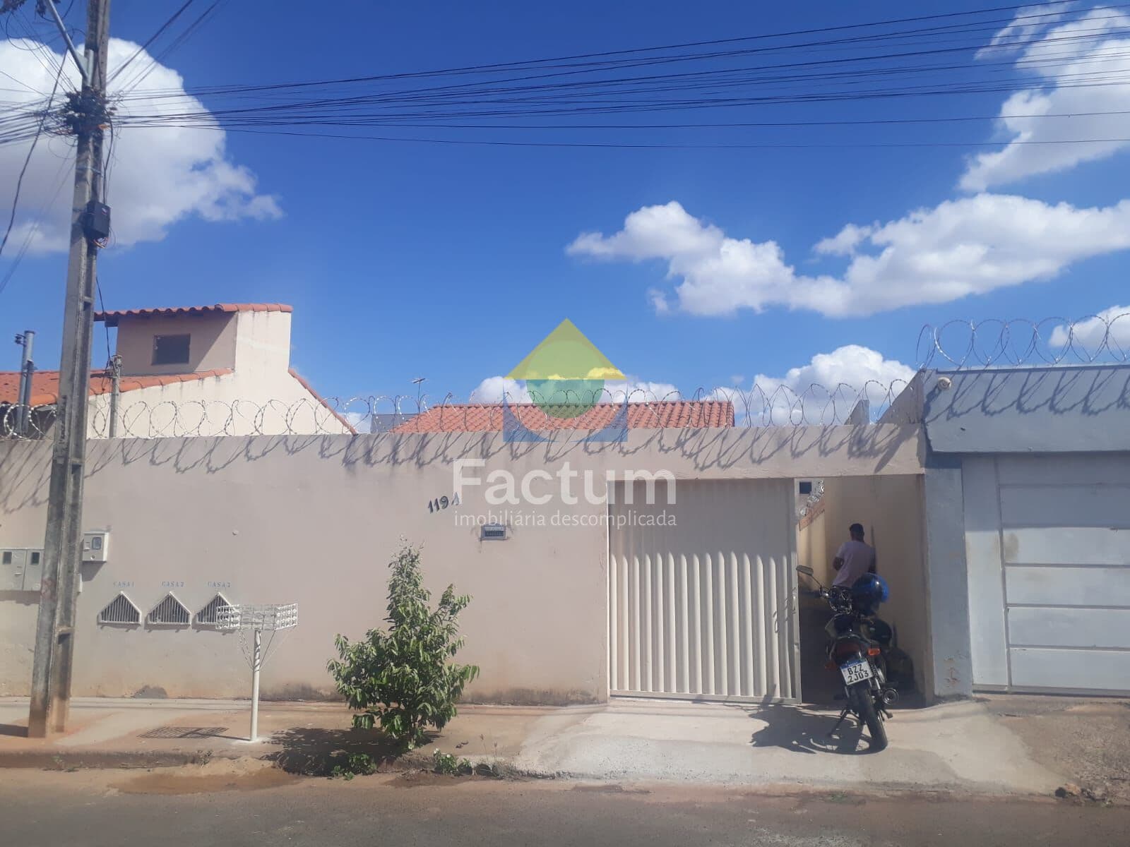 Casa em Uberlândia - Jardim Canaã