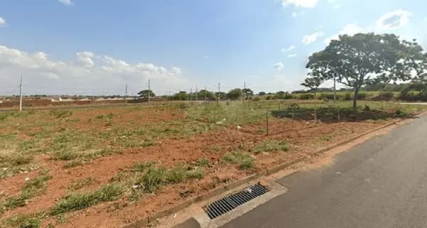 Terreno à venda no bairro Monte Hebron em Uberlândia/MG