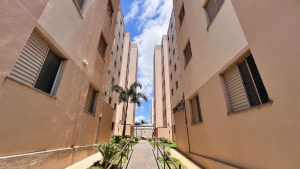 Apartamento à venda no bairro Panorama em Uberlândia/MG