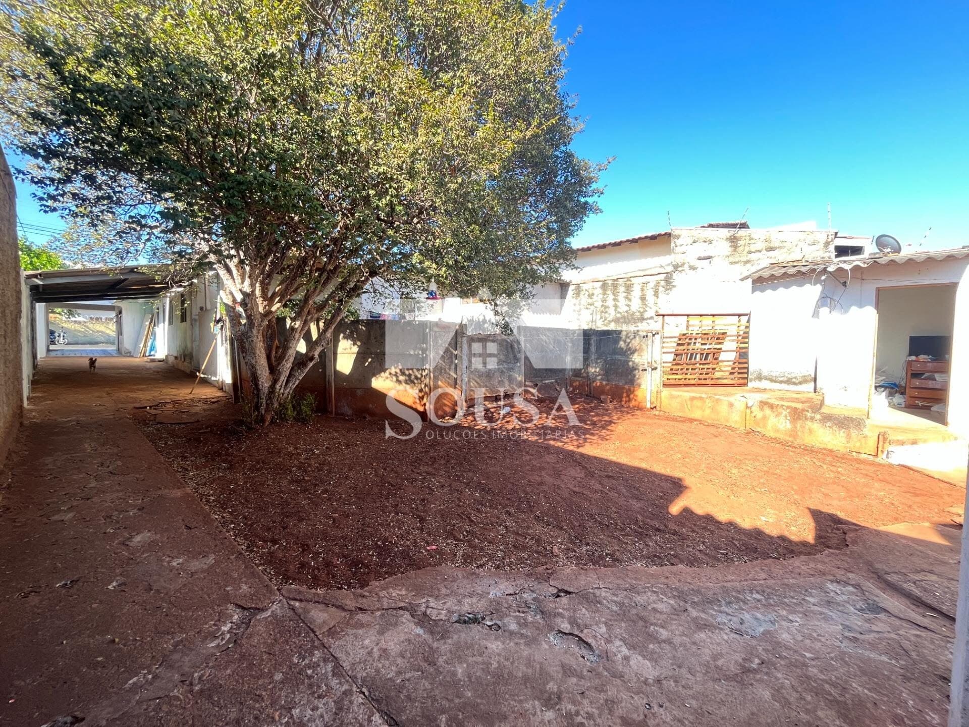Terreno à venda no bairro Martins em Uberlândia/MG
