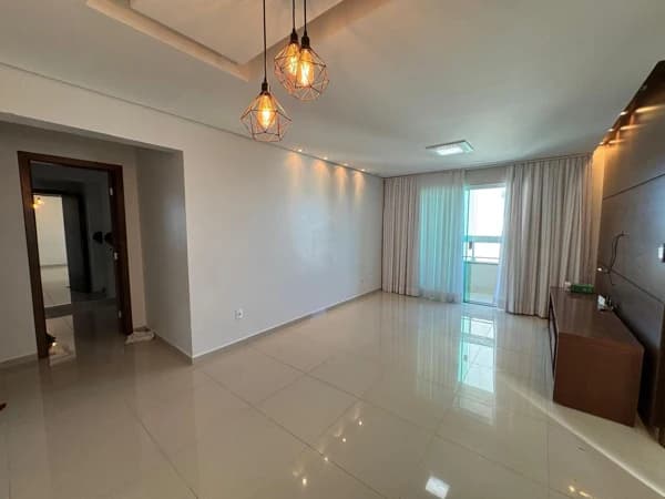 Apartamento à venda no bairro Santa Mônica em Uberlândia/MG