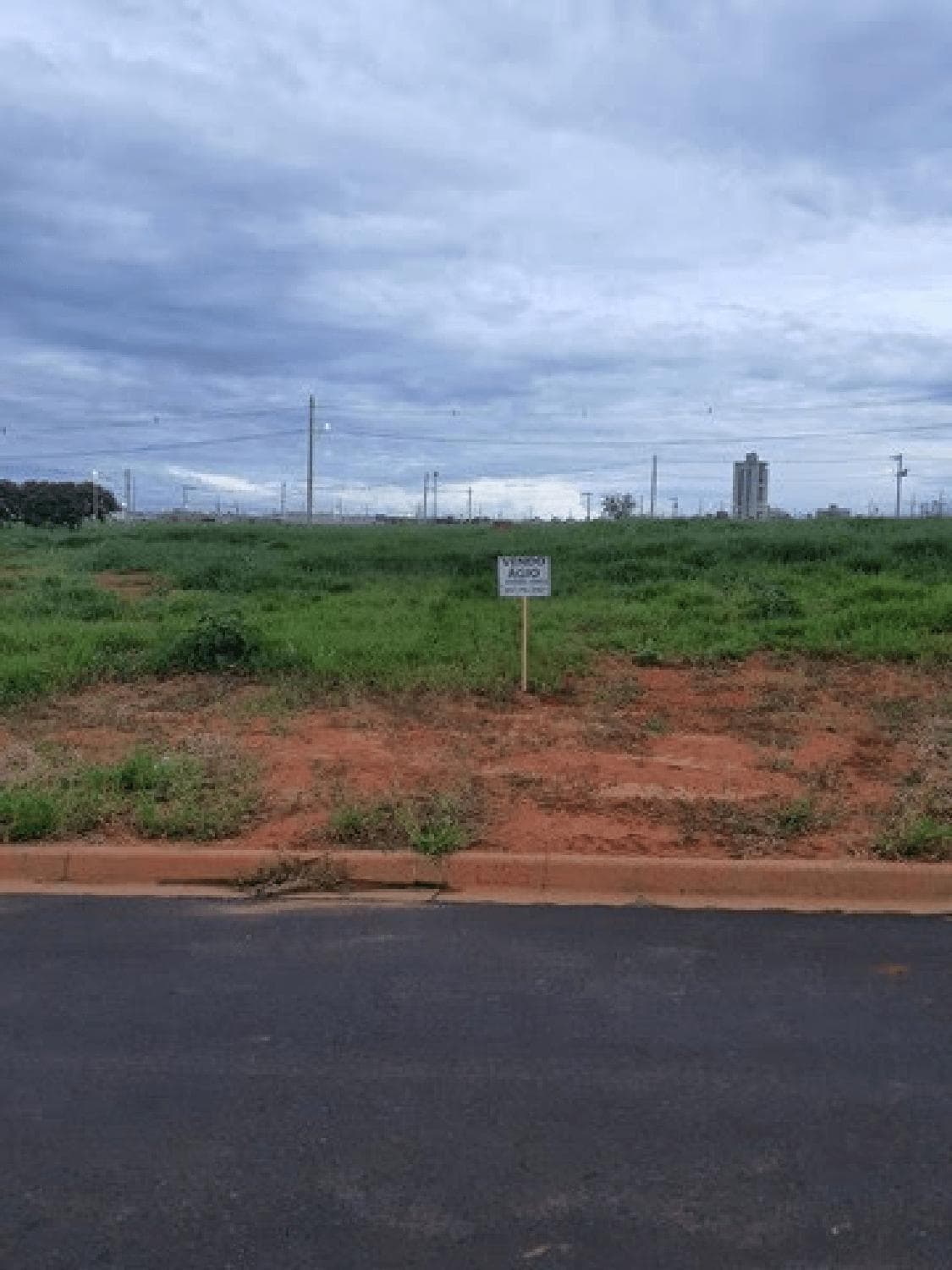 Terreno à venda no bairro Verde Umuarama em Uberlândia/MG