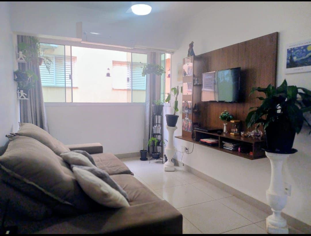 Apartamento à venda no bairro Santa Mônica em Uberlândia/MG