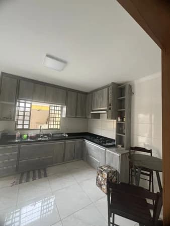 Casa à venda no bairro Laranjeiras em Uberlândia/MG