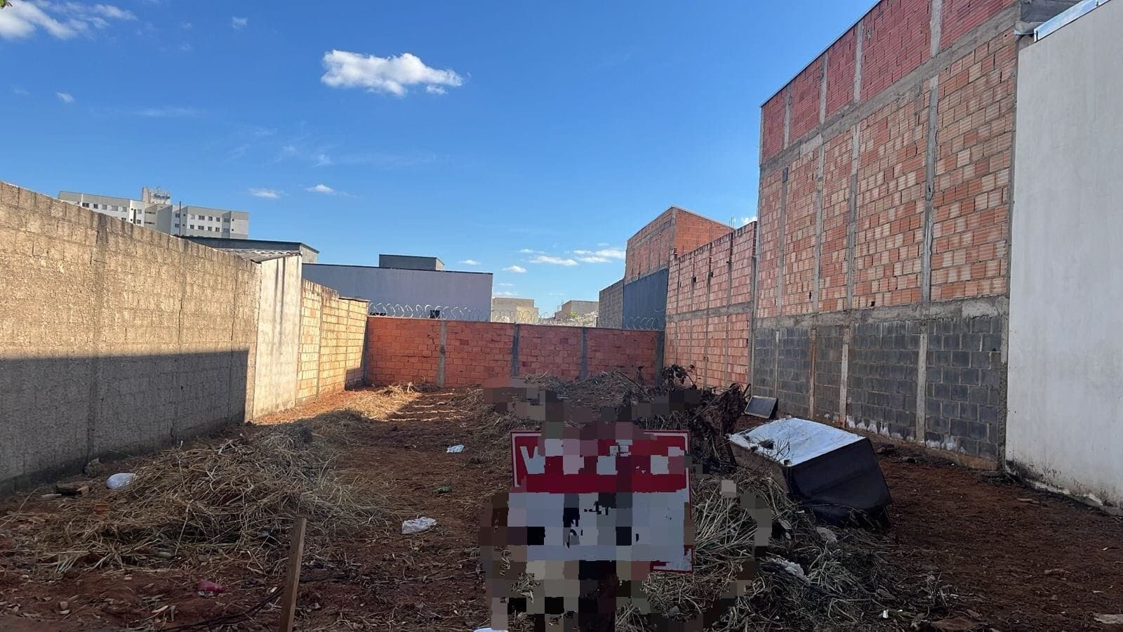 Terreno à venda no bairro Jardim Canaã em Uberlândia/MG