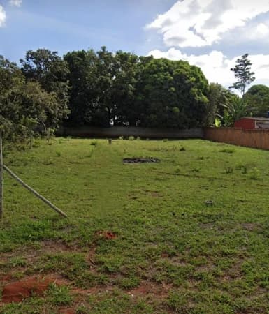 Terreno à venda no bairro Morada Nova em Uberlândia/MG