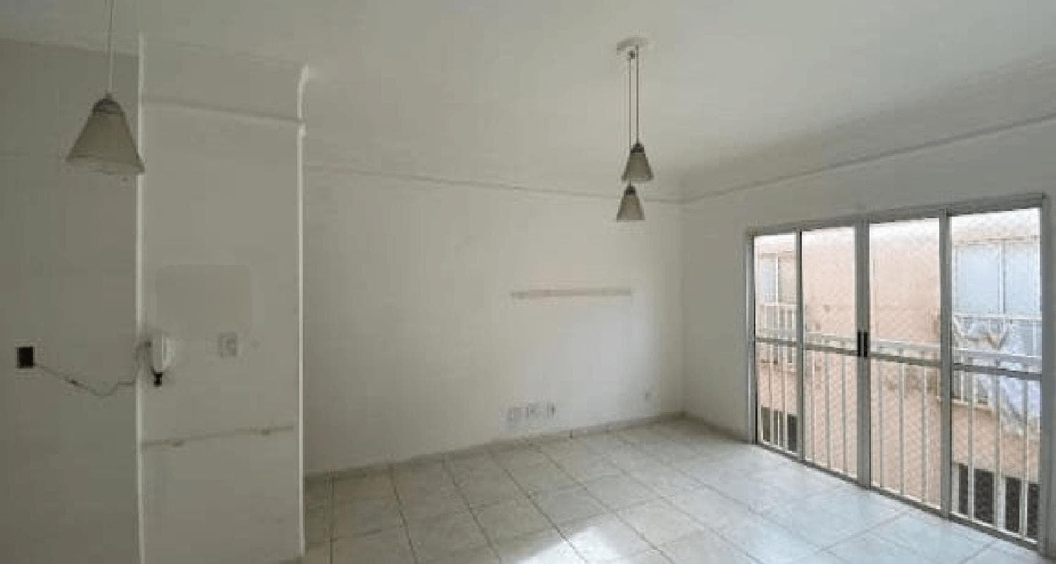 Apartamento à venda no bairro Jardim Holanda em Uberlândia/MG