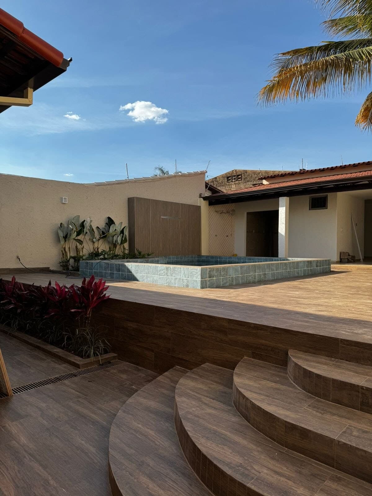 Casa à venda no bairro Nossa Senhora das Graças em Uberlândia/MG