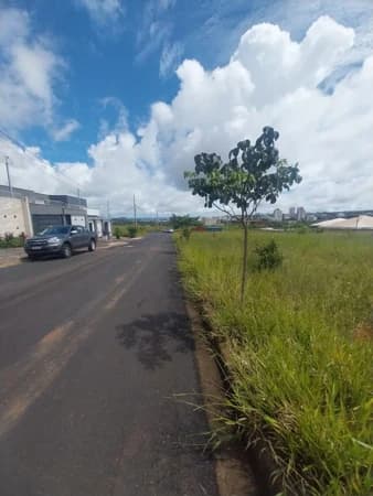 Terreno à venda no bairro Aclimação em Uberlândia/MG