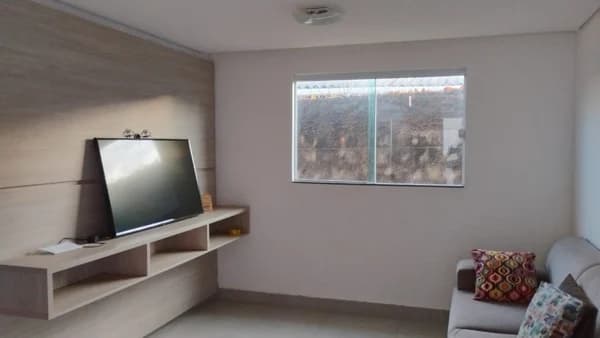 Casa à venda no bairro Granada em Uberlândia/MG