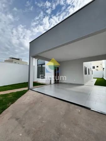 Casa em Uberlândia - Jardim Holanda