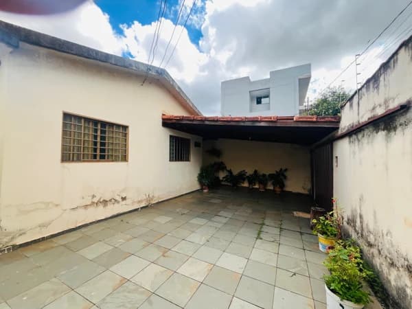 Casa à venda no bairro Jaraguá em Uberlândia/MG