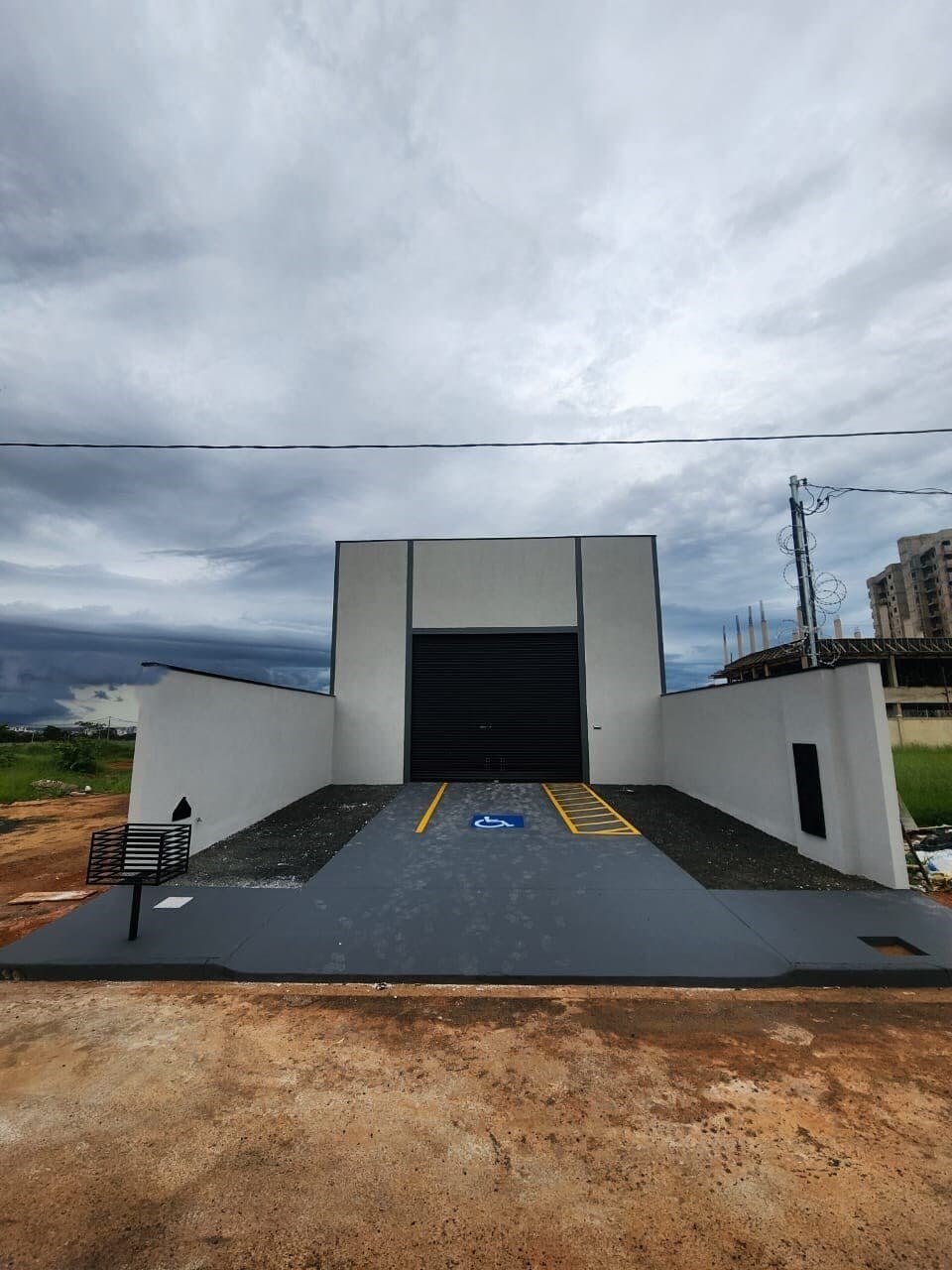 Indústria à venda no bairro Grand Ville em Uberlândia/MG