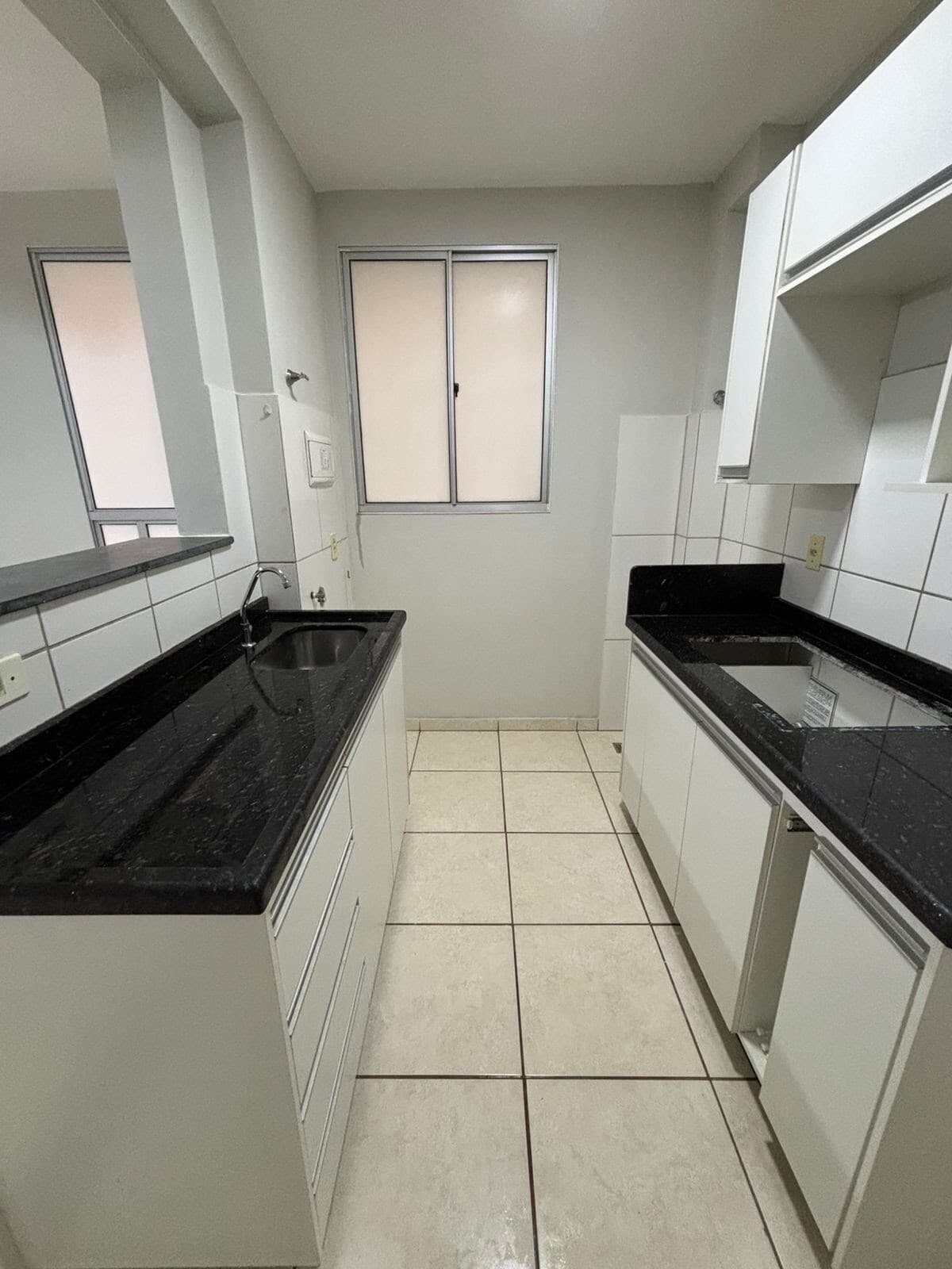 Apartamento à venda no bairro Jardim Canaã em Uberlândia/MG