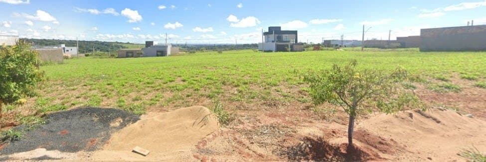 Terreno à venda no bairro Portal do Vale em Uberlândia/MG