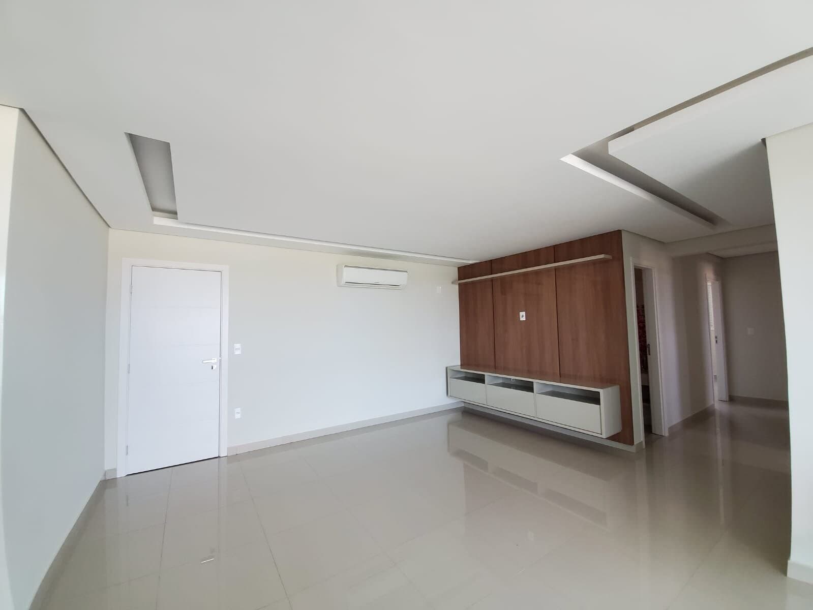 Apartamento à venda no bairro Carajas em Uberlândia/MG
