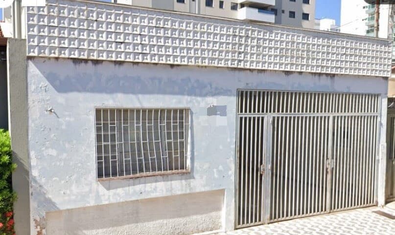 Terreno à venda no bairro Osvaldo Rezende em Uberlândia/MG