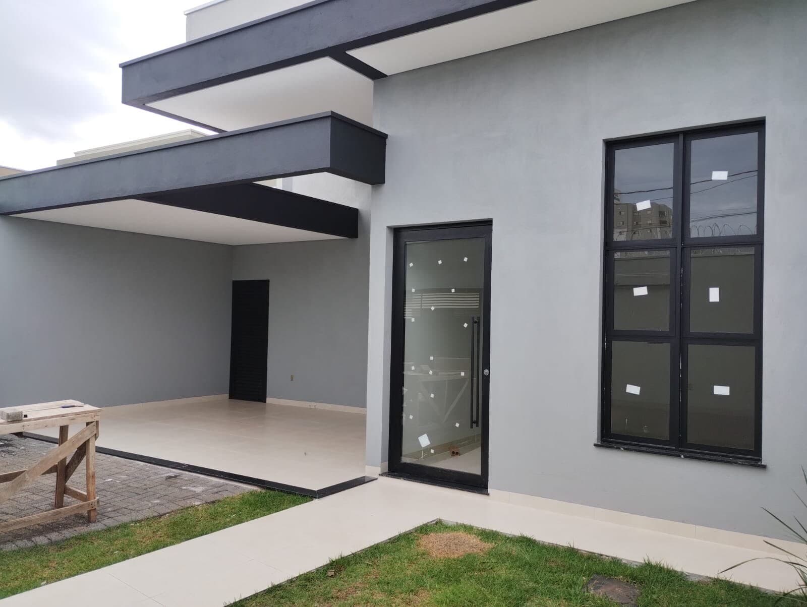 Casa à venda no bairro Laranjeiras em Uberlândia/MG