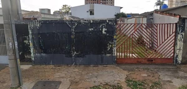Terreno à venda no bairro Martins em Uberlândia/MG