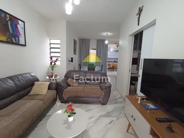 Casa em Uberlândia - Nossa Senhora Aparecida