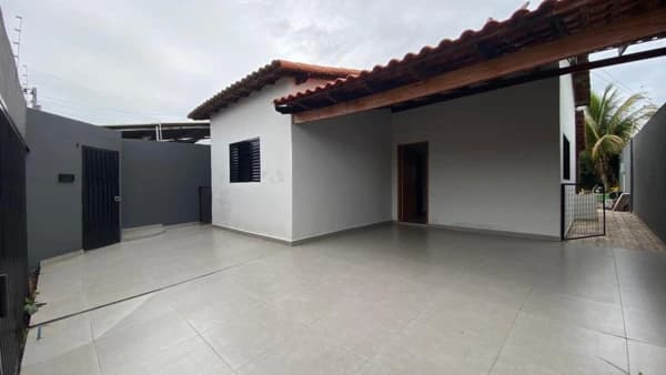 Casa à venda no bairro Shopping Park em Uberlândia/MG