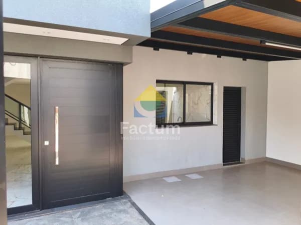 Sobrado em Uberlândia - Cidade Jardim