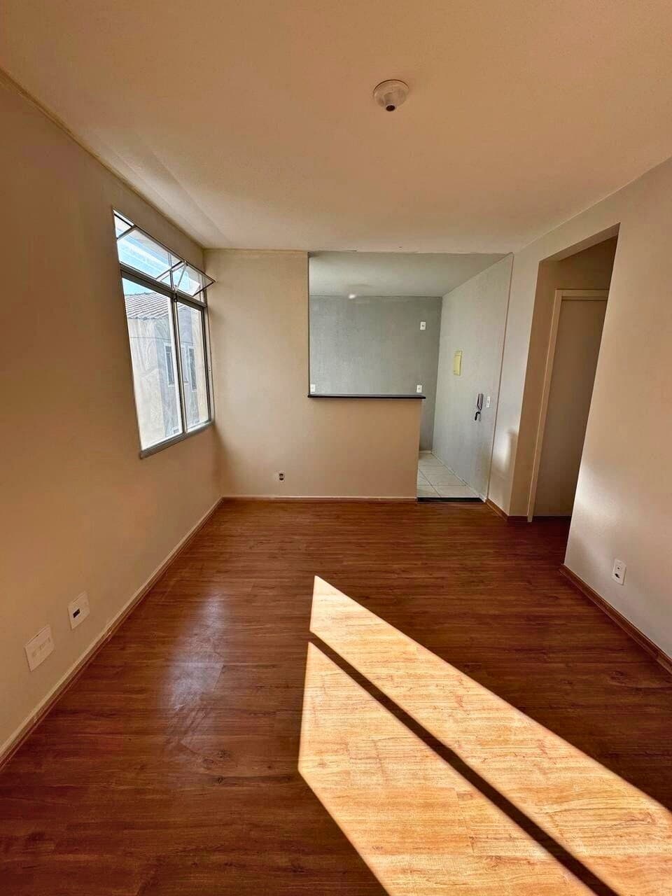 Apartamento à venda no bairro Jardim Holanda em Uberlândia/MG