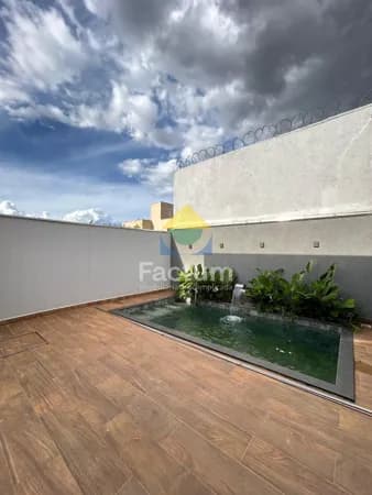 Casa em Uberlândia - Alto Umuarama