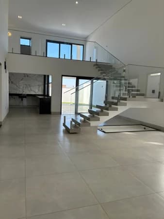 Casa à venda no bairro Granja Marileusa em Uberlândia/MG