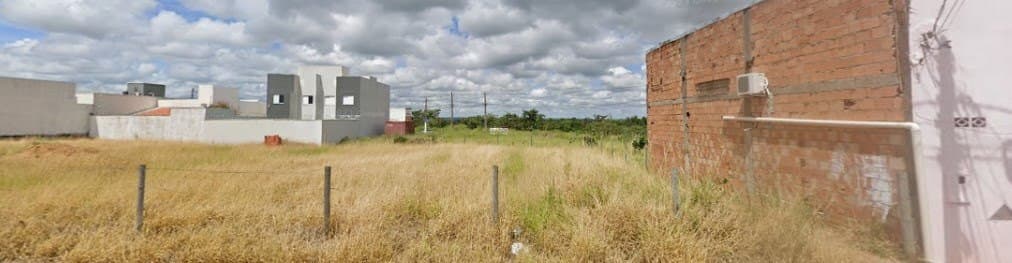 Terreno à venda no bairro Laranjeiras em Uberlândia/MG