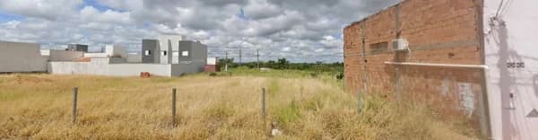Terreno à venda no bairro Laranjeiras em Uberlândia/MG
