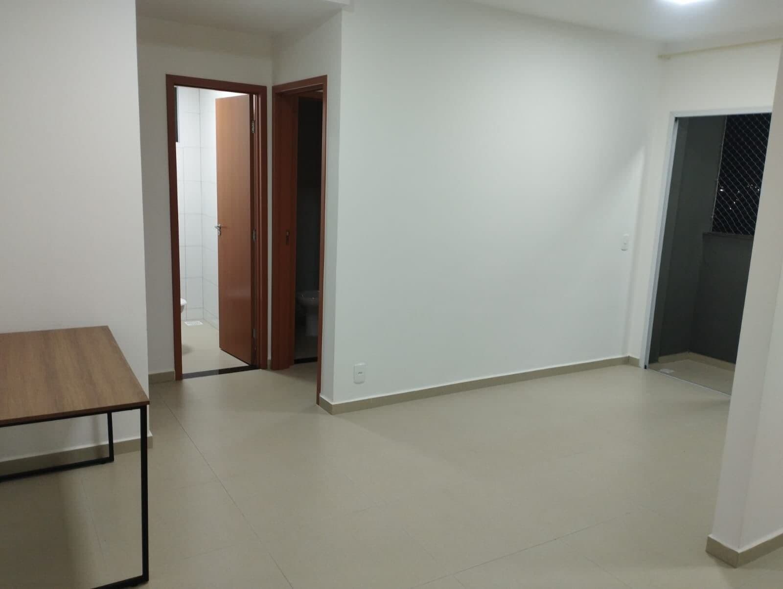 Apartamento à venda no bairro Jardim Holanda em Uberlândia/MG