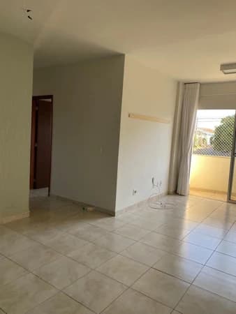 Apartamento à venda no bairro Jardim Patrícia em Uberlândia/MG