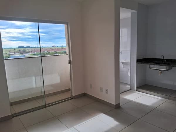 Apartamento à venda no bairro Segismundo Pereira em Uberlândia/MG