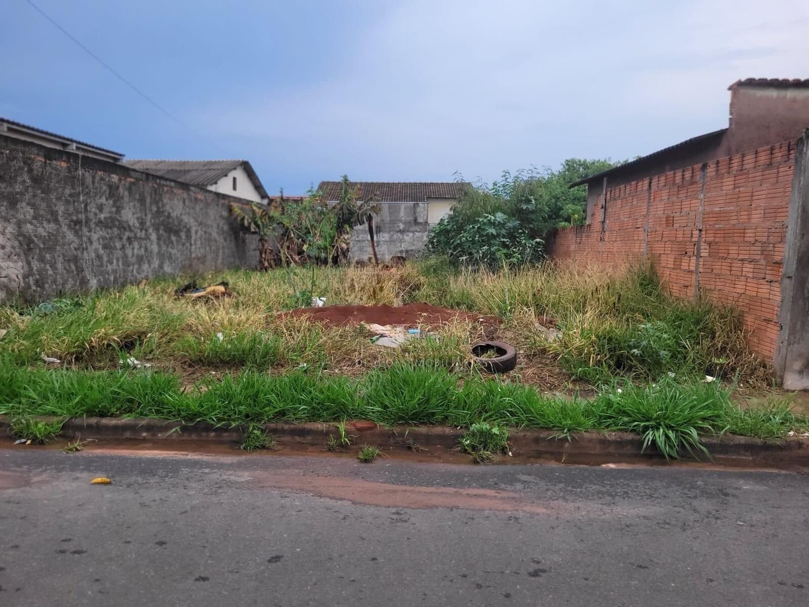 Terreno à venda no bairro Shopping Park em Uberlândia/MG