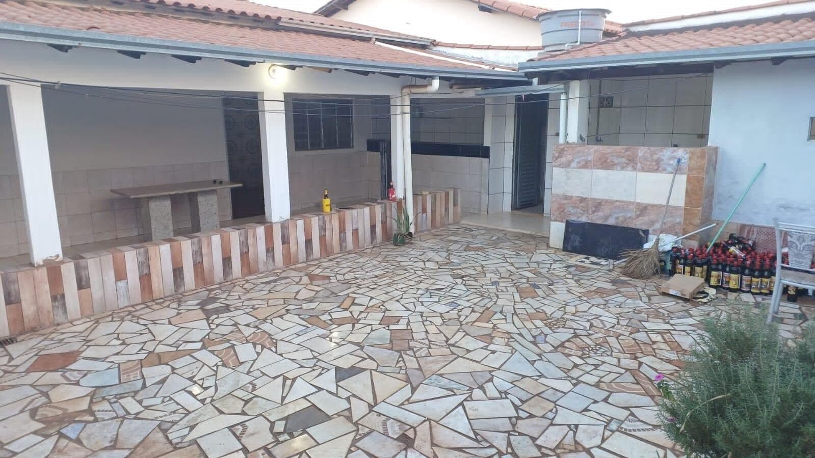 Casa à venda no bairro Planalto em Uberlândia/MG