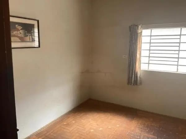 Casa à venda no bairro Centro em Uberlândia/MG