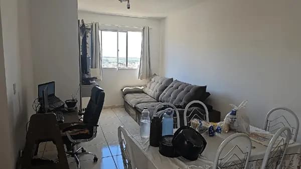Apartamento à venda no bairro Laranjeiras em Uberlândia/MG