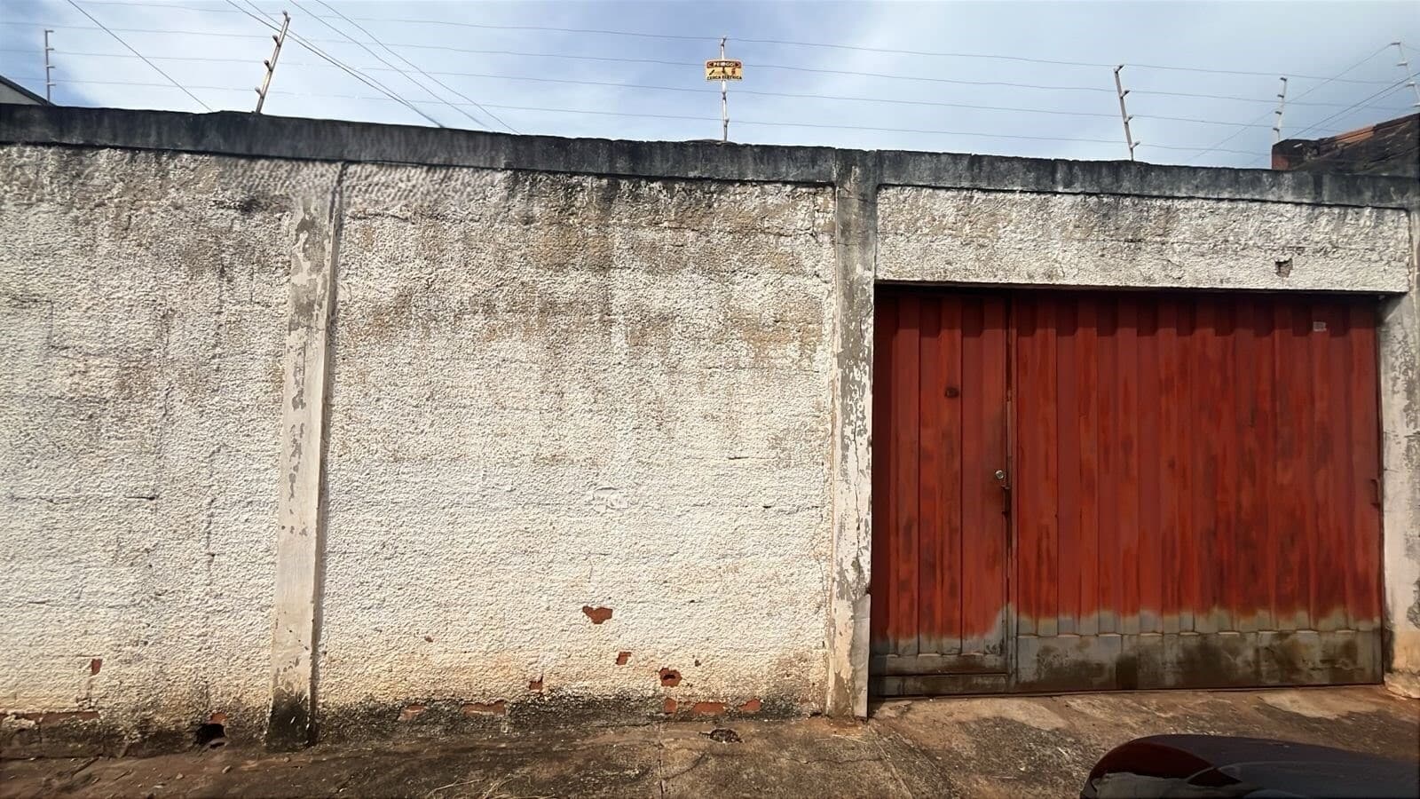 Terreno à venda no bairro Marta Helena em Uberlândia/MG