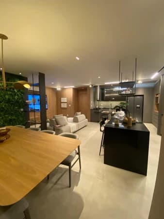 Apartamento à venda no bairro Saraiva em Uberlândia/MG